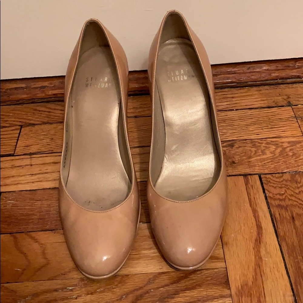Stuart Weitzman Nude Pumps